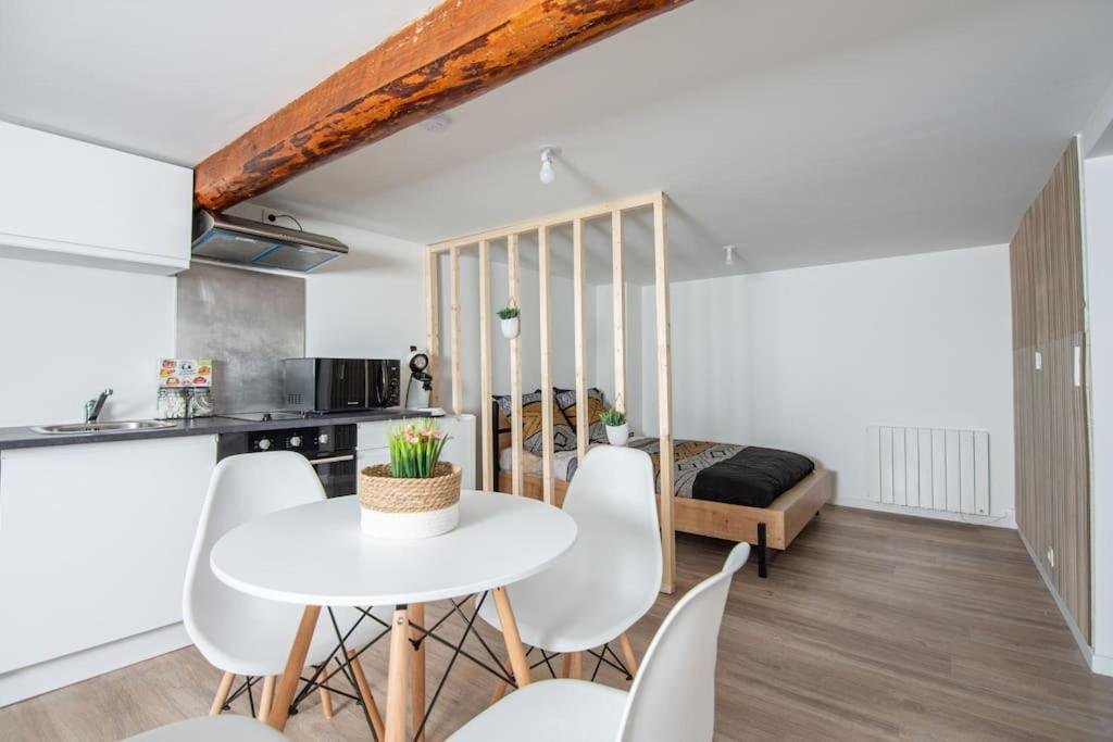 Magnifique Studio Au Coeur De Saint Paulien Appartamento Esterno foto