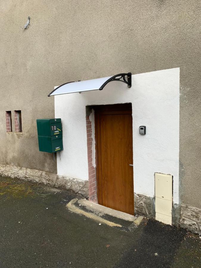 Magnifique Studio Au Coeur De Saint Paulien Appartamento Esterno foto